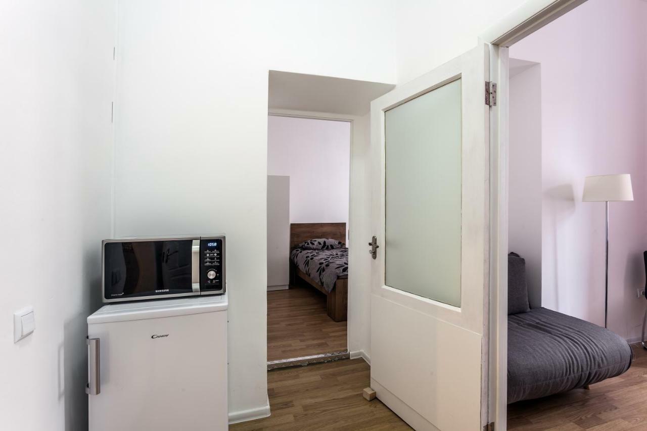 Modern Apartment In Lviv Historic Centre المظهر الخارجي الصورة