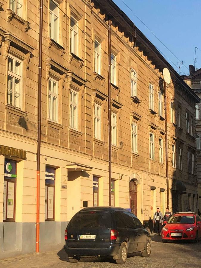 Modern Apartment In Lviv Historic Centre المظهر الخارجي الصورة
